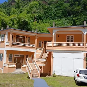 The Seclusive Mansion Holiday home